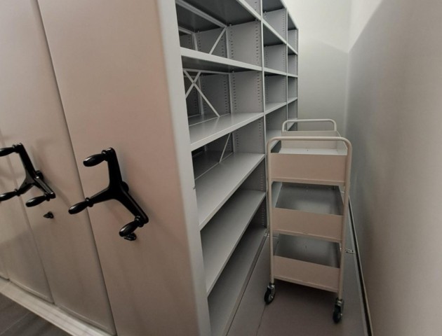 Передвижные стеллажи архивные