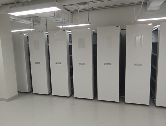 стеллажи с электроприводом